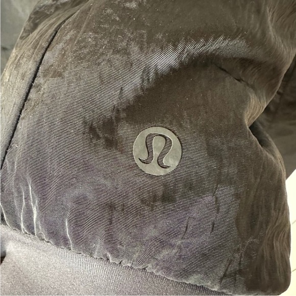 Lululemon Non-Stop Reversible Black Bomber Jacket - Picture 5 of 10